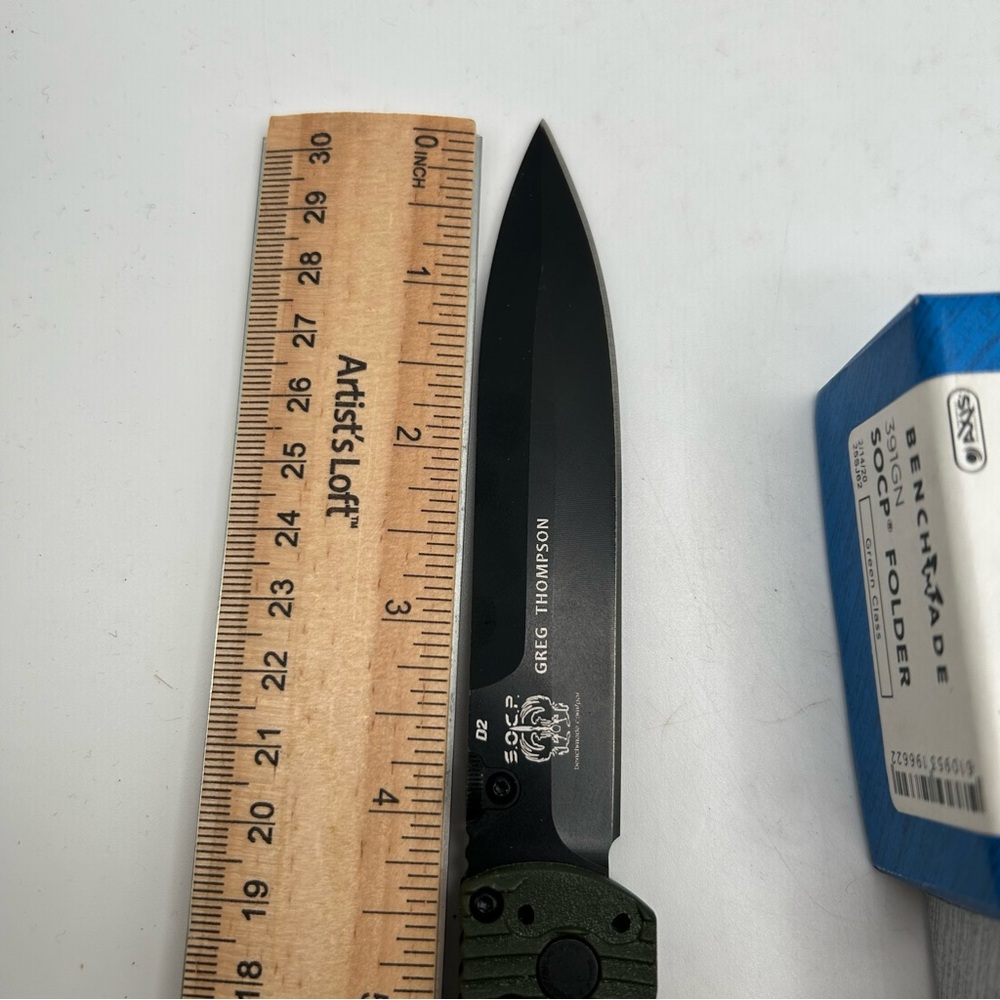 Benchmade SOCP CF Elite. Axis Lock. Discontinued. Green Handle. NEW IN BOX. - Picture 4 of 4